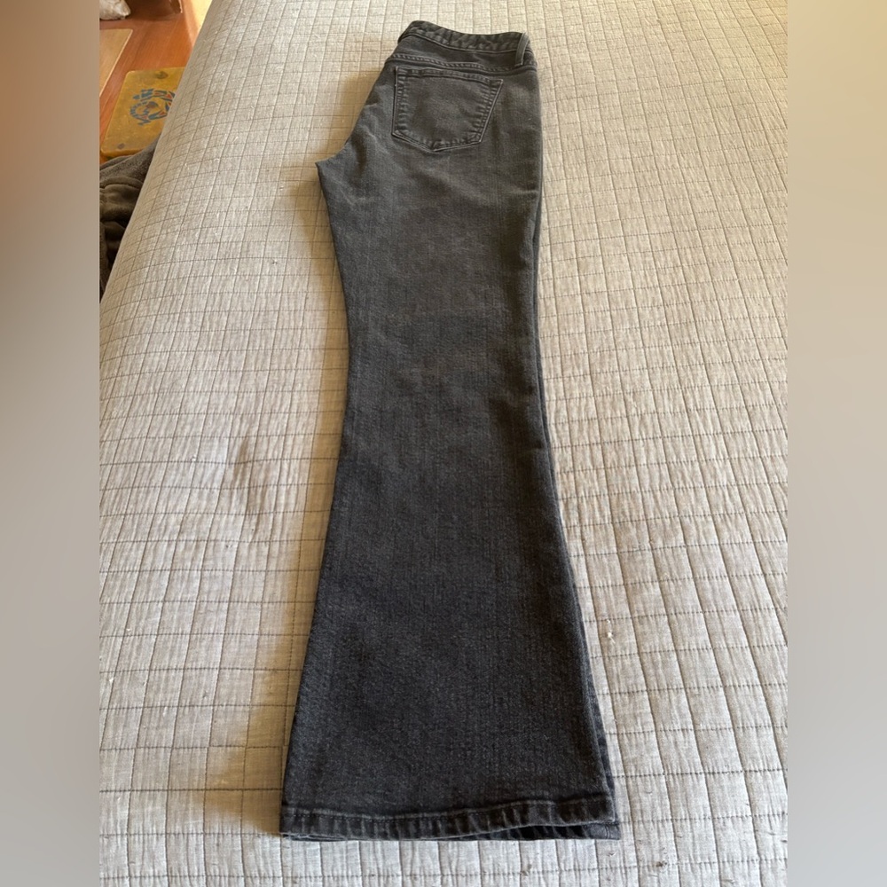 Gap Curvy Black Women's Jeans with Bootcut Legs, Size 31